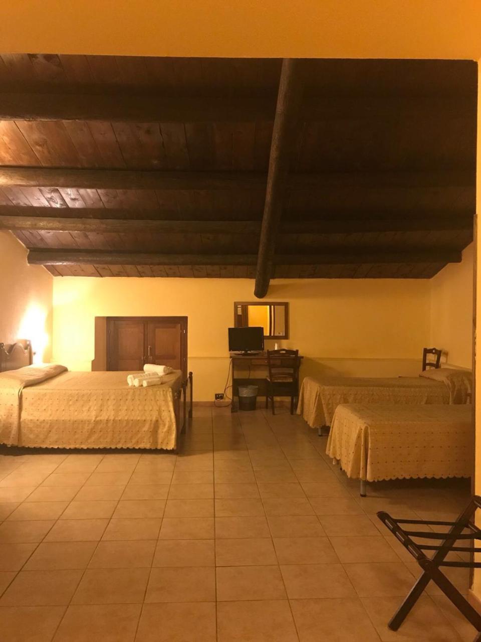 La Locanda Di San Francesco Viggianello Exterior foto